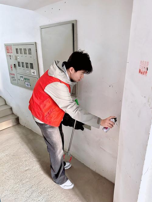电气工程学院举行学雷锋志愿服务活动